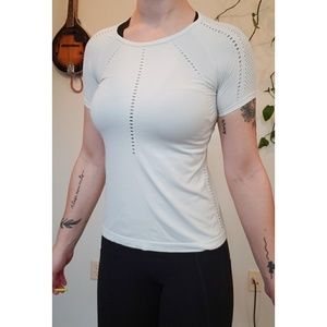 Athleta Mint Foothill Tee